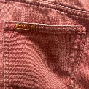 VINTAGE Jordache from the 80s faded Red Denim Pocket Detail Jhorts